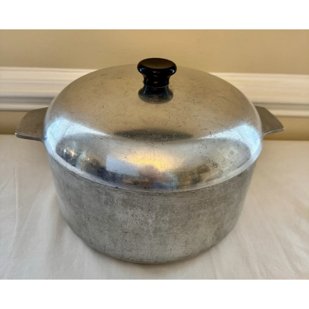 Vintage Forever Cookware 5 Quart Dutch Oven Cast Aluminum Magnalite Style Retro